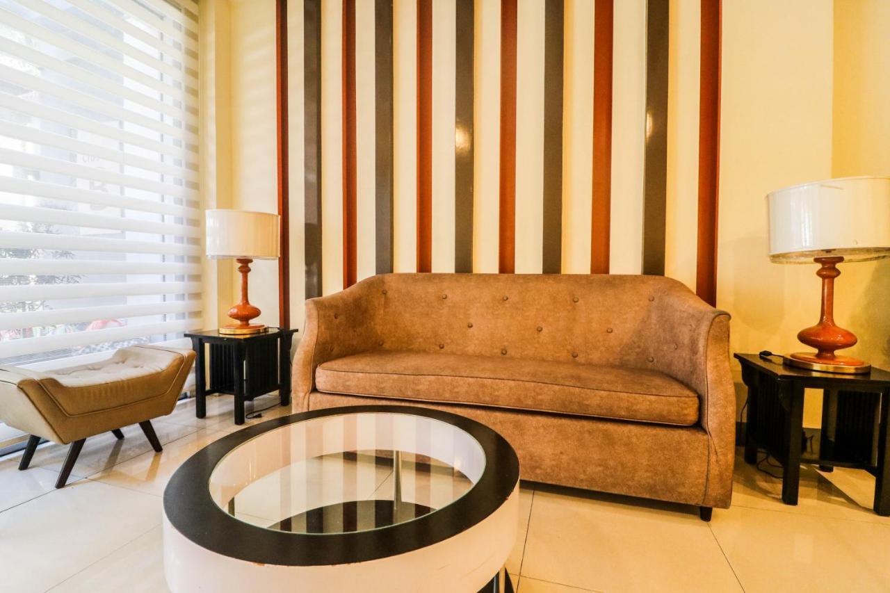 Apartment Prs At One Palm Tree Near T3 Airport Manila