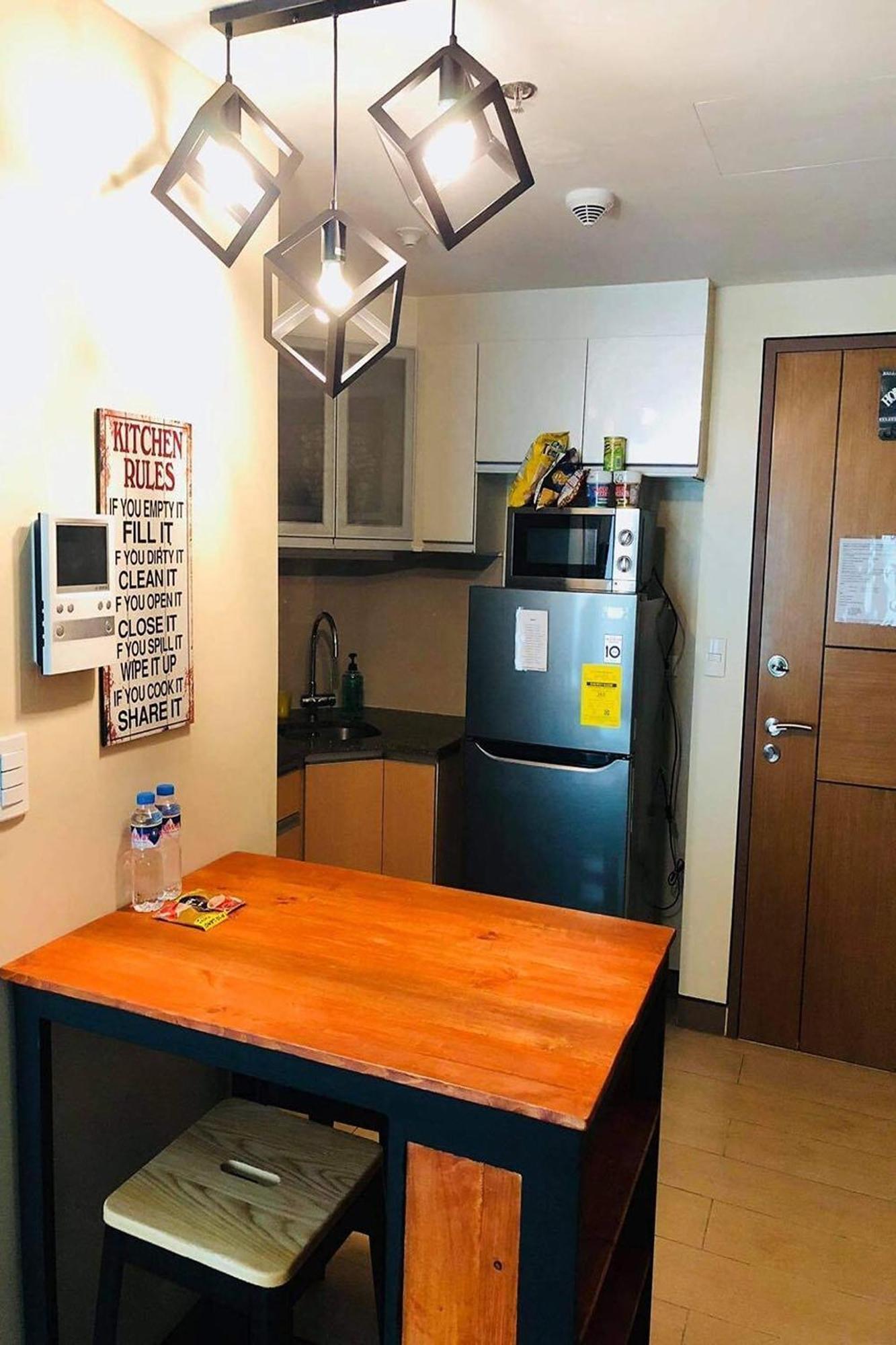 Prs At One Palm Tree Near T3 Airport Apartment *