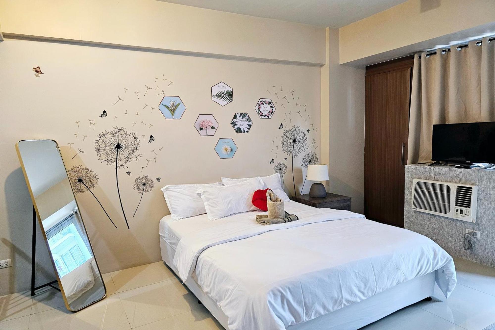 Prs At One Palm Tree Near T3 Airport Apartment Manila